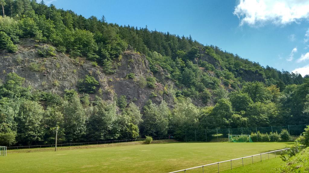 Apartment Haus Sembachtal Winterstein Bagian luar foto