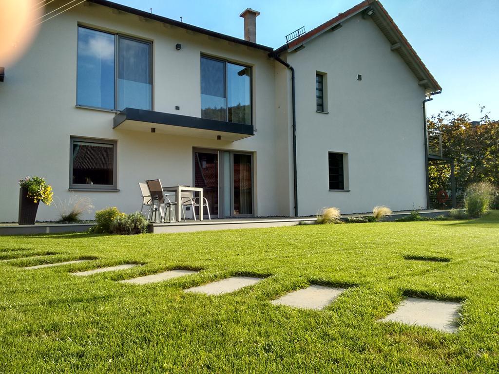 Apartment Haus Sembachtal Winterstein Bagian luar foto